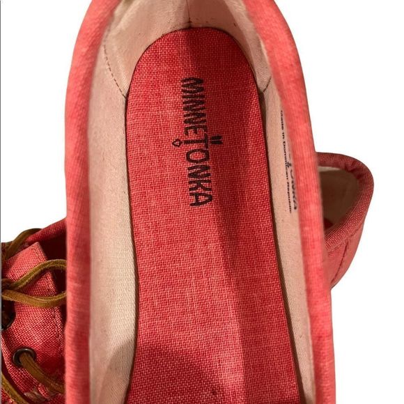 Minnetonka shoe, moccasin, boat, driving  Women Size 10 - Picture 5 of 9